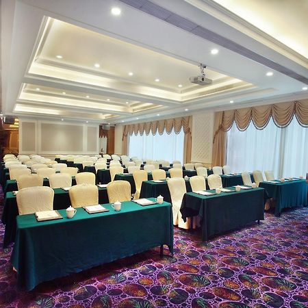 Huizhou Jinhuayue International Hotel Bagian luar foto