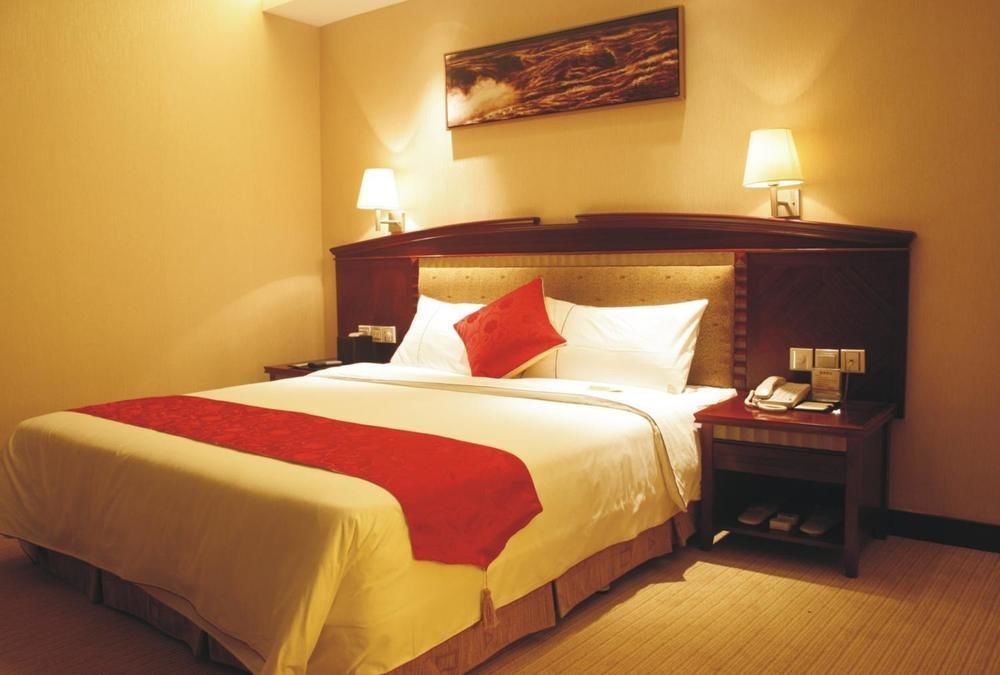 Huizhou Jinhuayue International Hotel Ruang foto