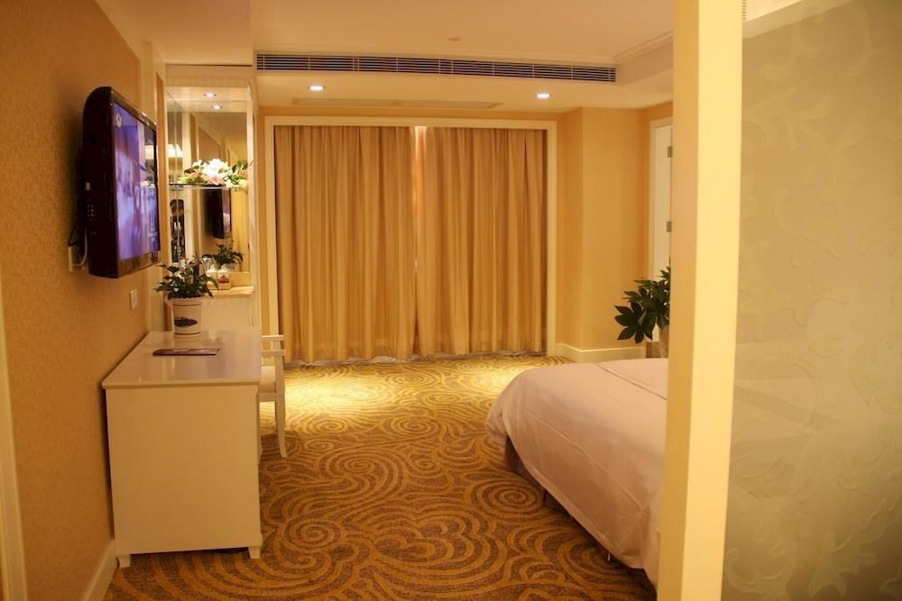 Huizhou Jinhuayue International Hotel Bagian luar foto