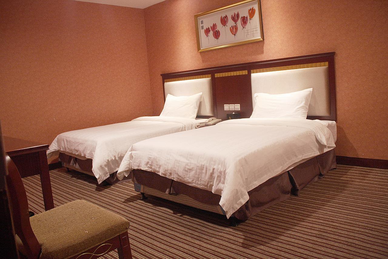 Huizhou Jinhuayue International Hotel Bagian luar foto