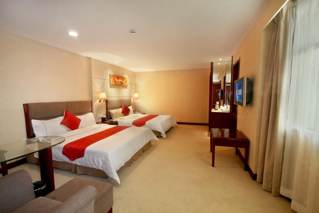 Huizhou Jinhuayue International Hotel Bagian luar foto