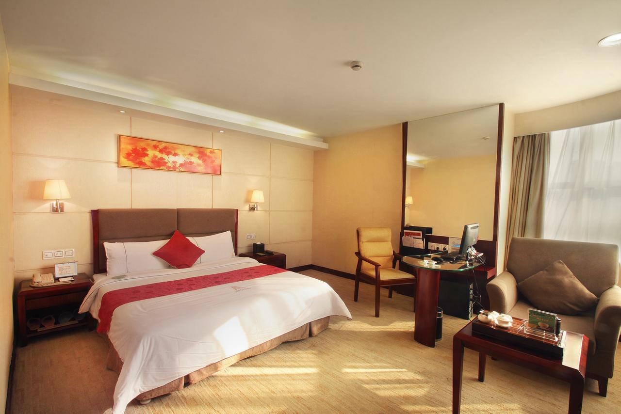 Huizhou Jinhuayue International Hotel Bagian luar foto