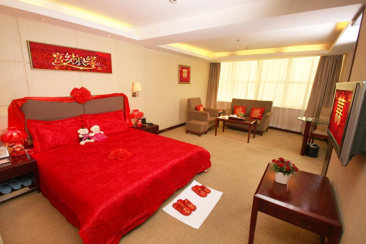 Huizhou Jinhuayue International Hotel Bagian luar foto