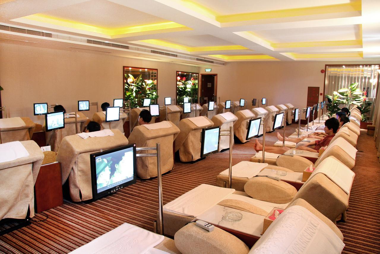 Huizhou Jinhuayue International Hotel Bagian luar foto