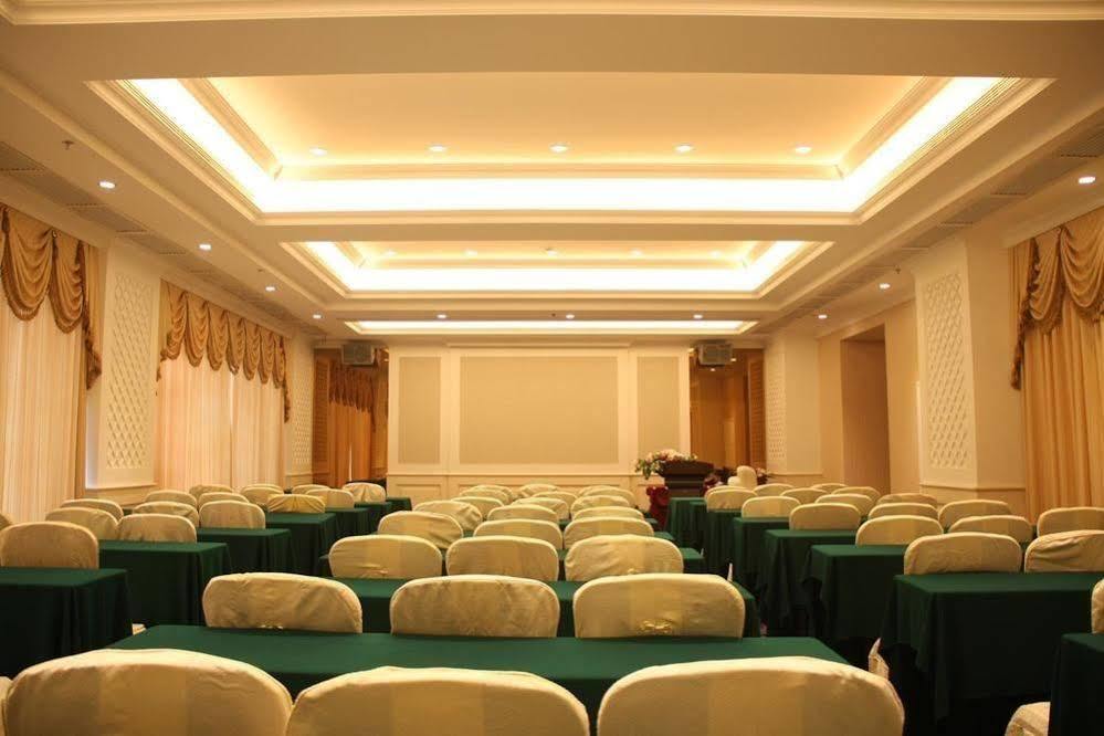 Huizhou Jinhuayue International Hotel Bagian luar foto